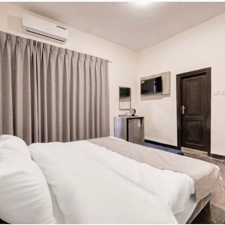 Hotel Magic Aqaba Bagian luar foto