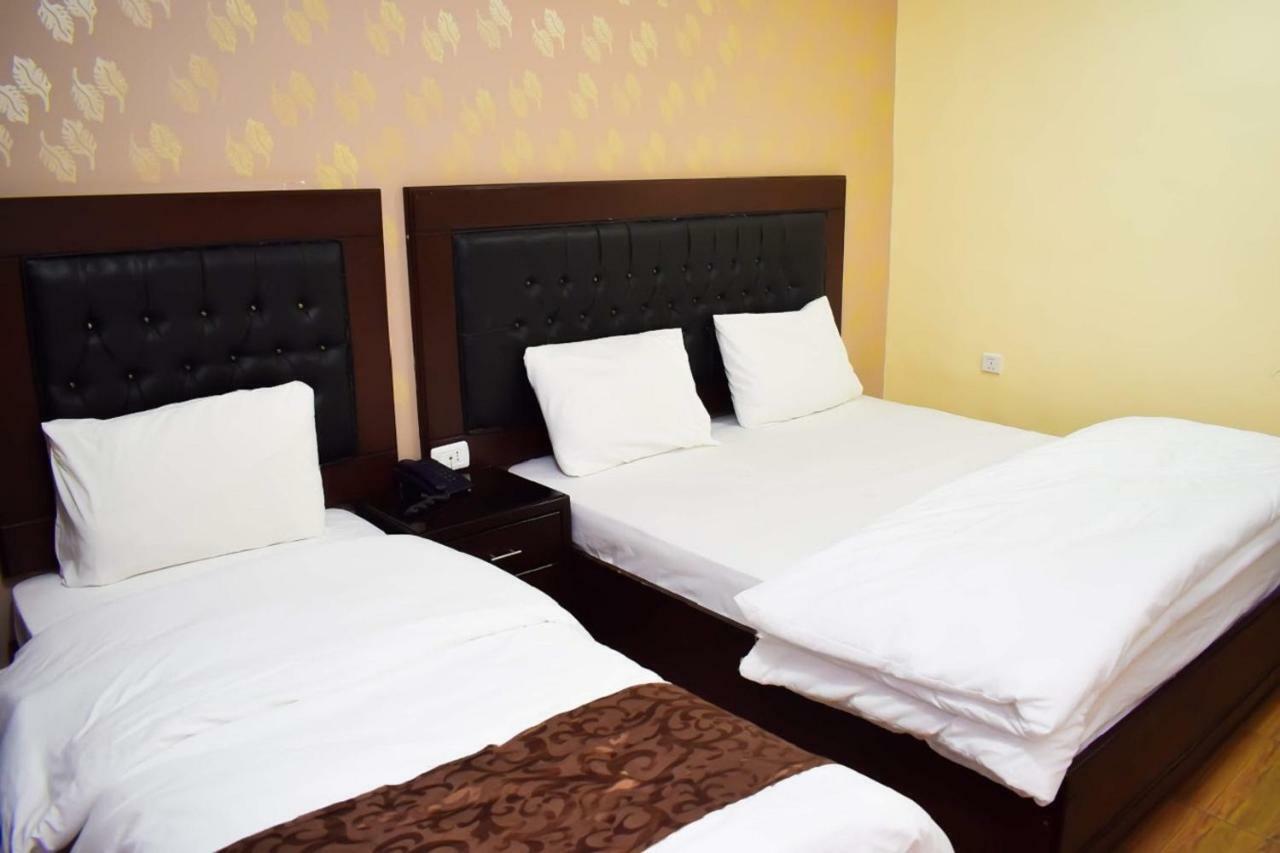 Hotel Magic Aqaba Bagian luar foto