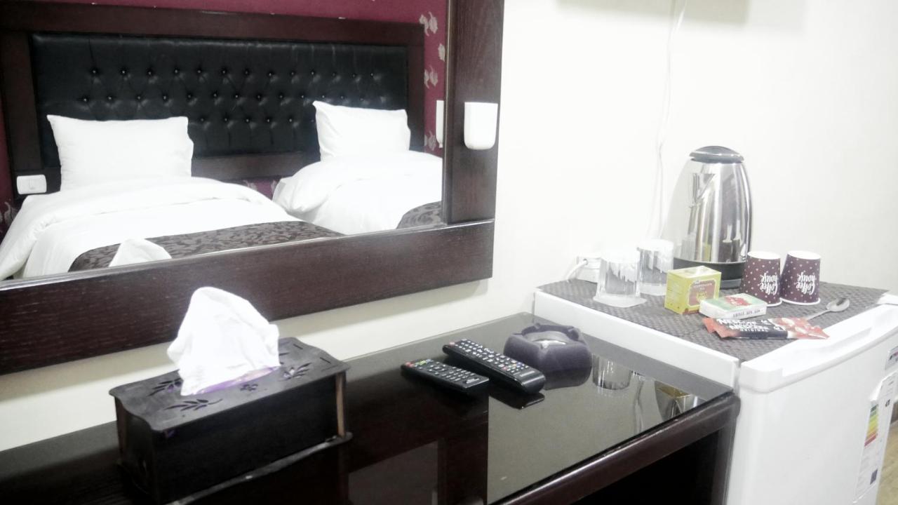 Hotel Magic Aqaba Bagian luar foto